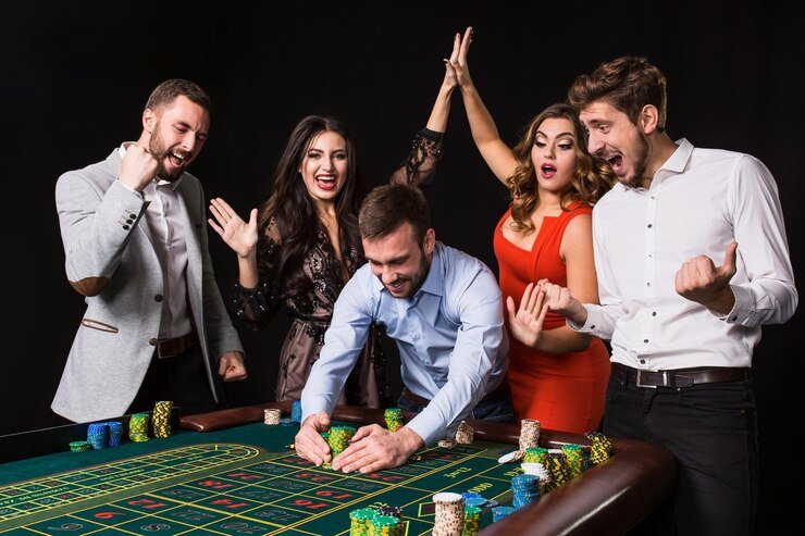 royalcasino royalcasino Ke Peche Ki Kahani Aur Khusoosiyat